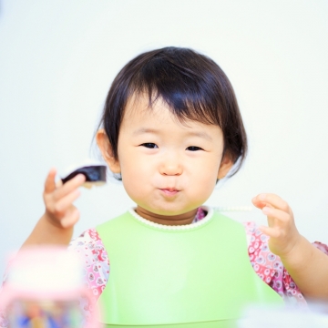 離乳食が終わったら食経験がスタート！食べる楽しさを子どもに