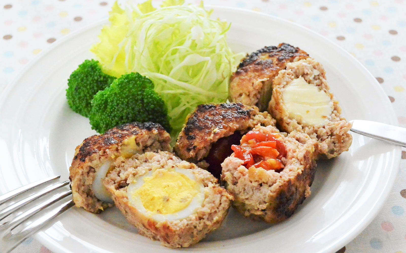 濃い味にNO!子どもの繊細な味覚を守る「隠れんぼハンバーグ」